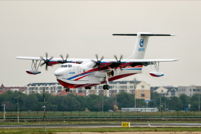 b6765e8bly1i68ludclpnj21900u00z0